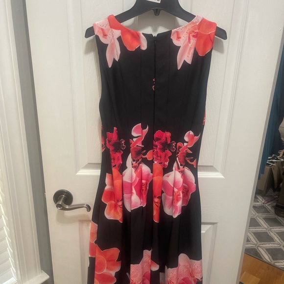 Calvin Klein Black and Pink Floral Midi Dress - Picture 14 of 15